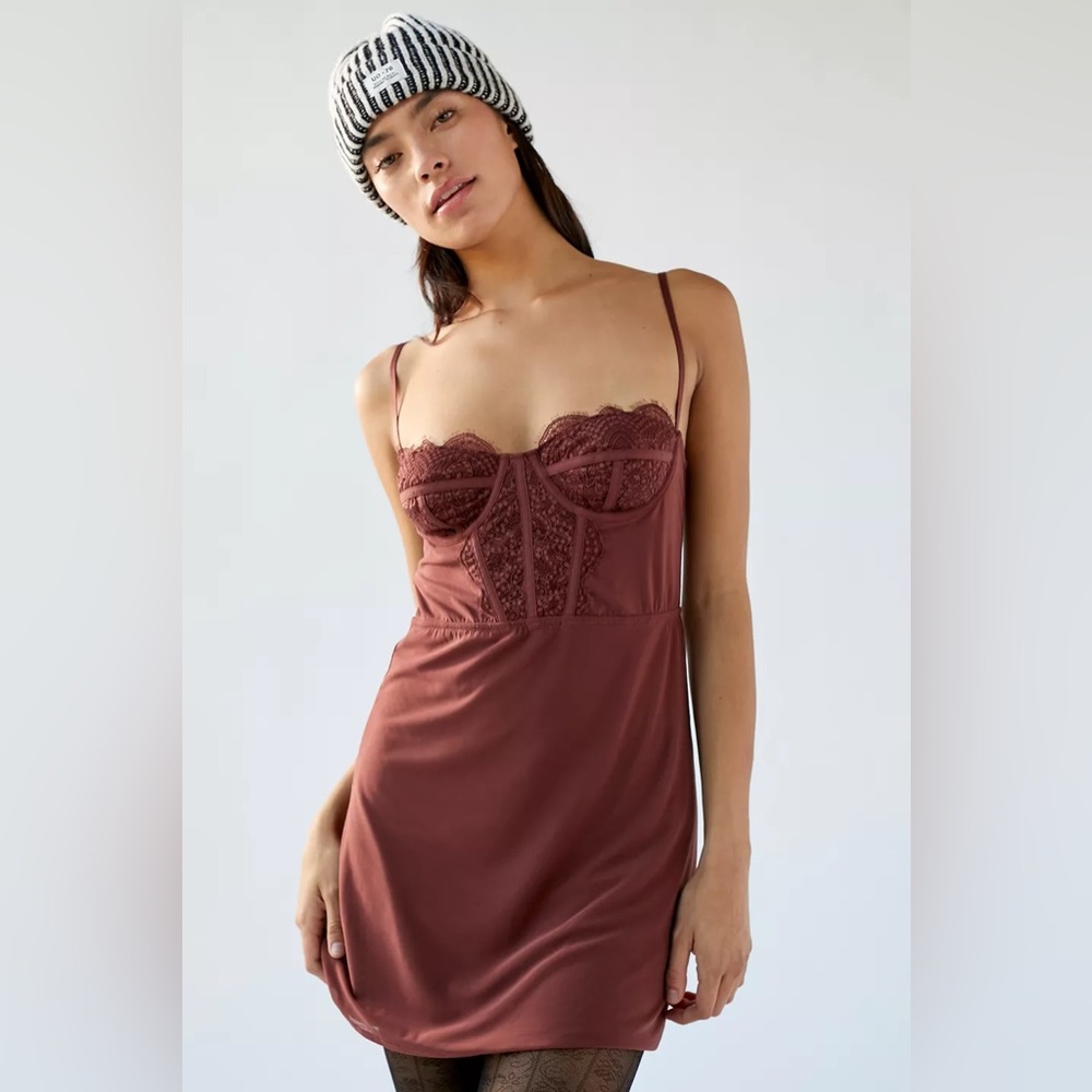 Urban Outfitters Modern Love Bustier Mini Dress NWT Size M - Brown